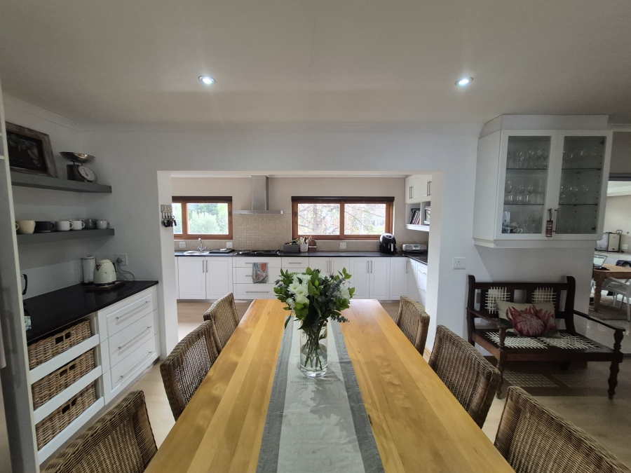 4 Bedroom Property for Sale in Panorama Western Cape